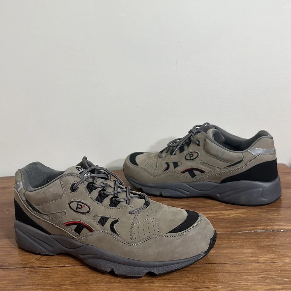 Propet Men's Olive Black Athletic Shoes size 13 stability walker balance health